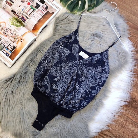 The Jetset Diaries Tops - The Jetset Diaries | NWT Midnight Paisley Bodysuit